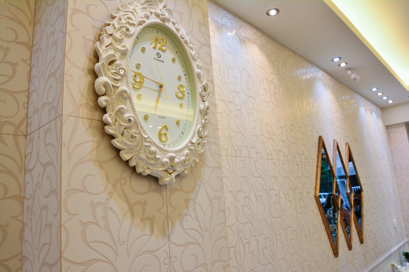 Grand Opening of Jeanette Saade Jewelry Shop